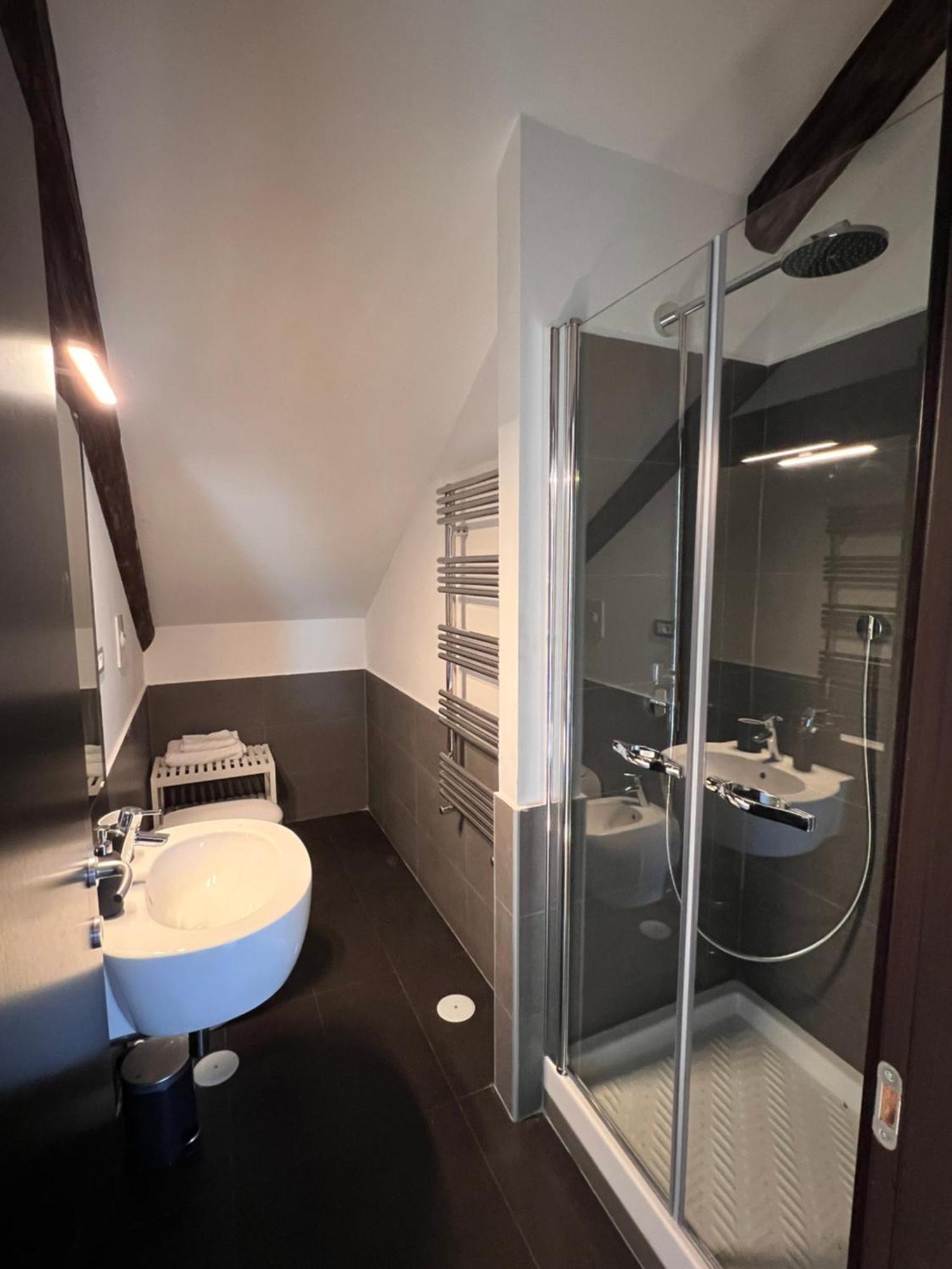 Unonoveuno Luxury Apartment Neapel Exterior foto