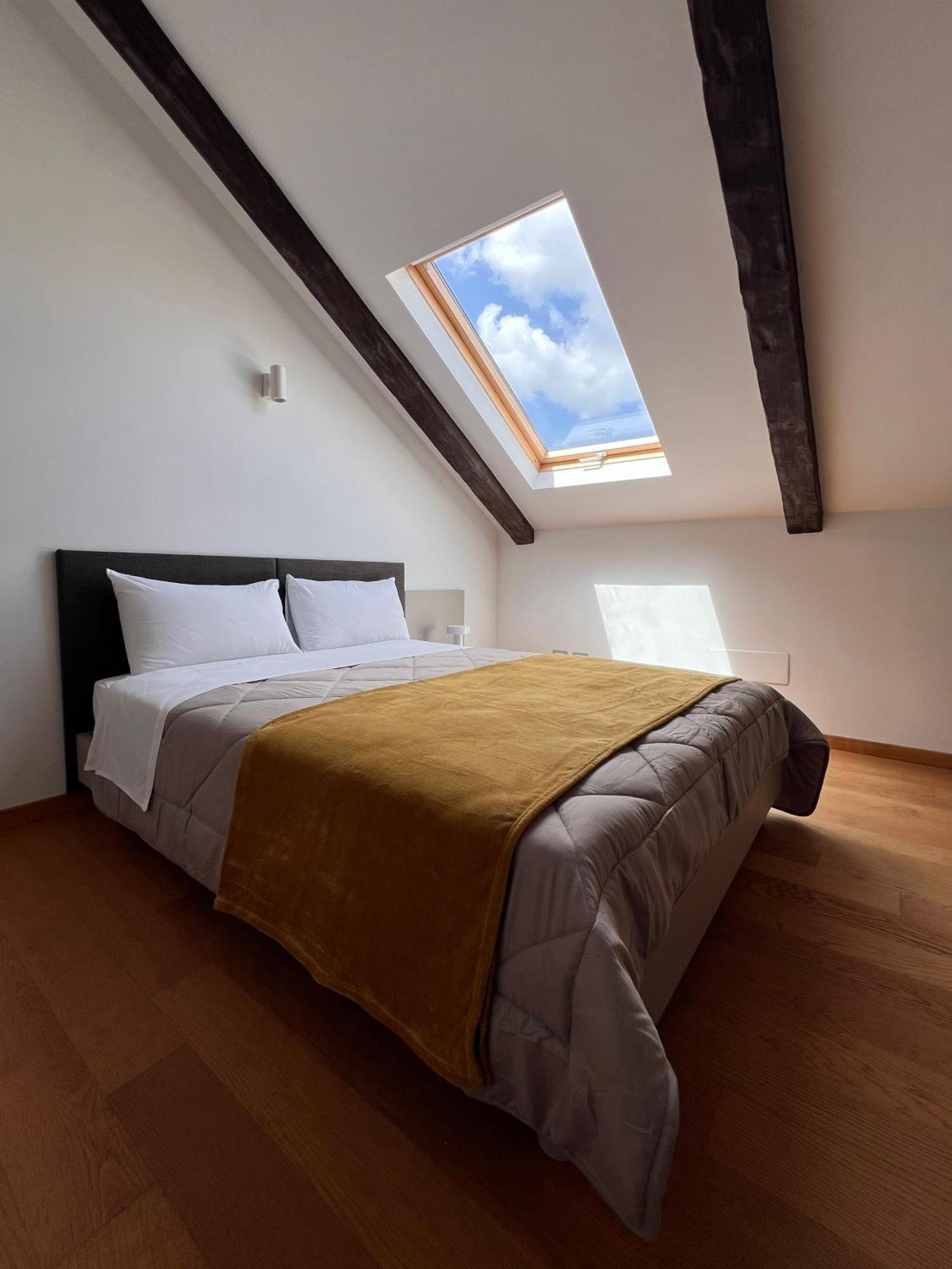 Unonoveuno Luxury Apartment Neapel Exterior foto