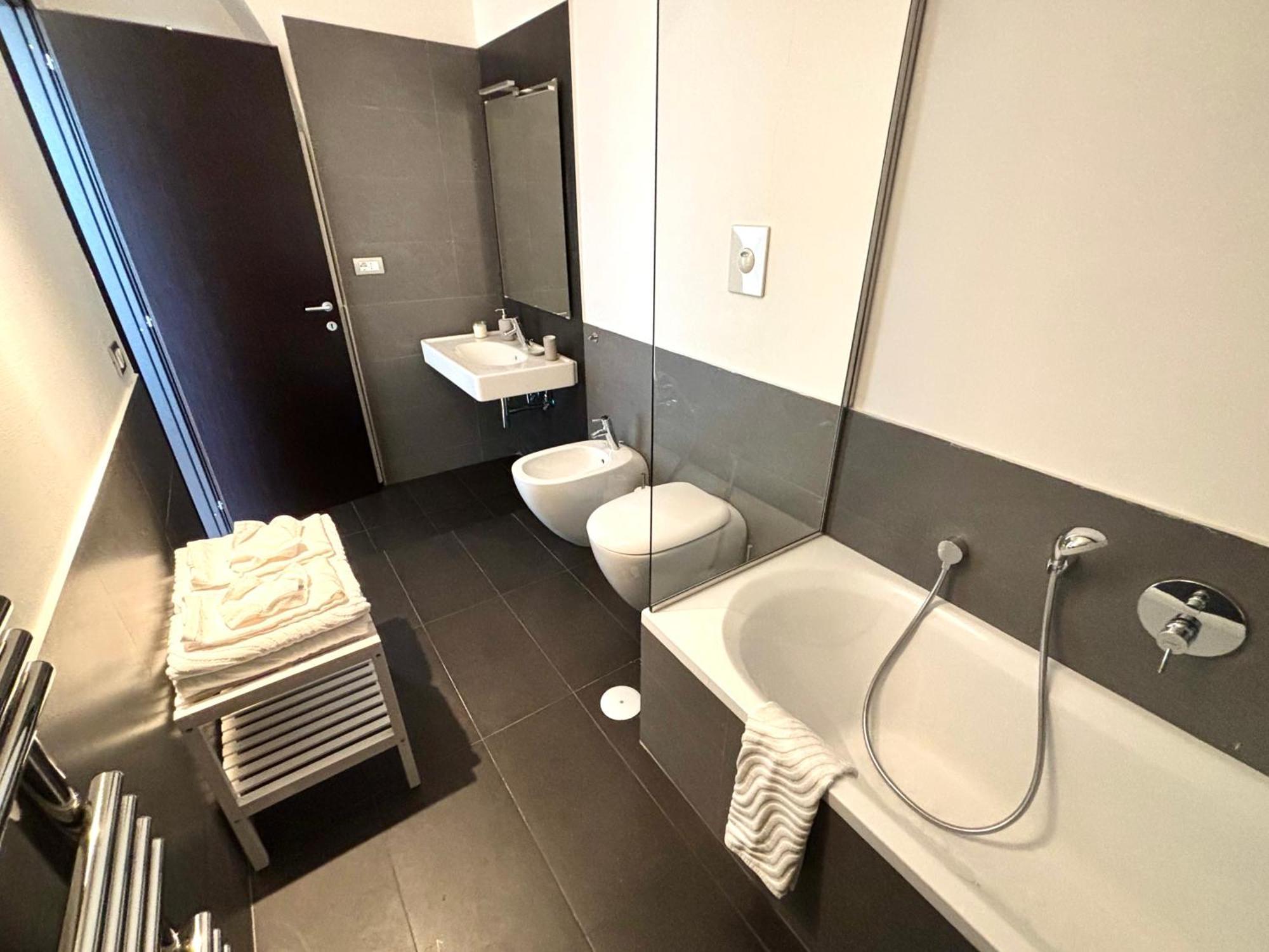 Unonoveuno Luxury Apartment Neapel Exterior foto